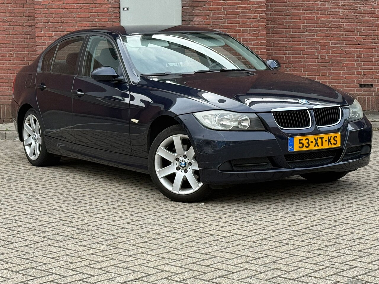 BMW 3-serie - 318i Business Line|CLIMA|NAVI|CRUISE - AutoWereld.nl