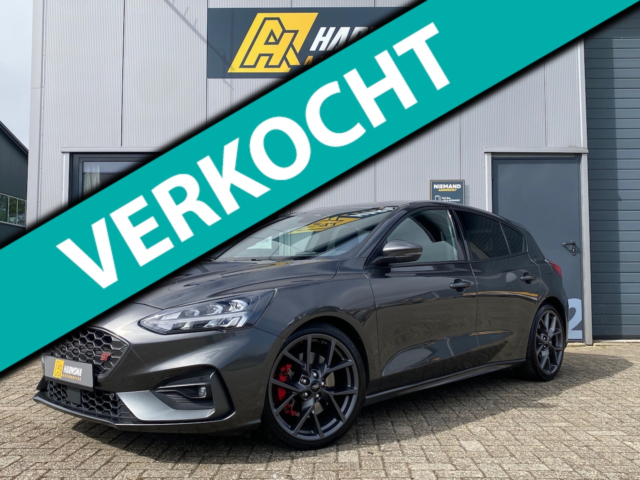 Ford Focus - - 2.3 EcoBoost ST-3 | B&O | Dealer. ondh | PDC | LED - AutoWereld.nl