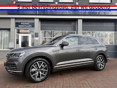 Volkswagen Touareg - 3.0 TSi eHybrid 4MOTION km 48.000 nap 1e eigenaar