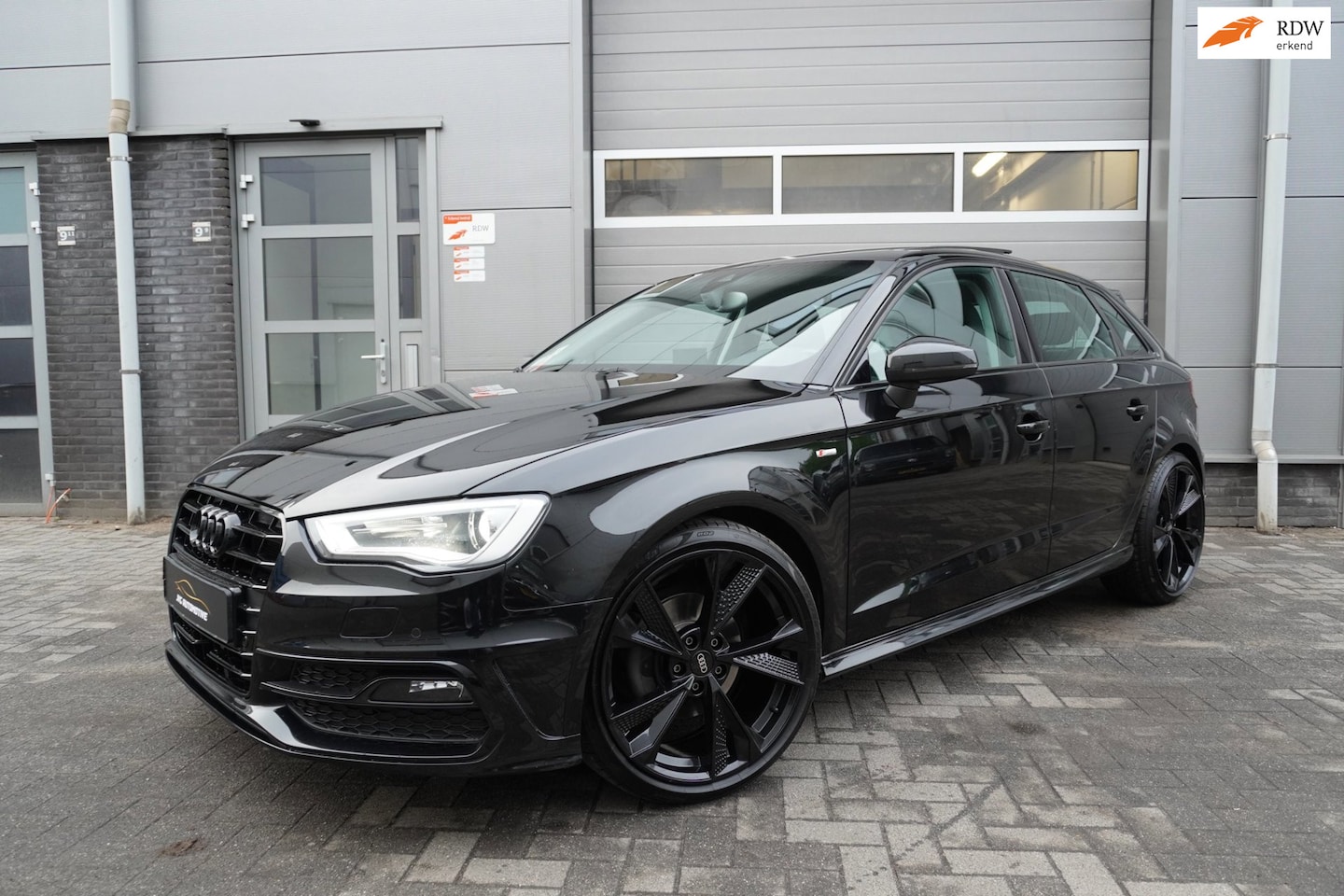 Audi A3 Sportback - 1.4 TFSI CoD Ambition Pro Line S 1.4 TFSI CoD Ambition Pro Line S - AutoWereld.nl