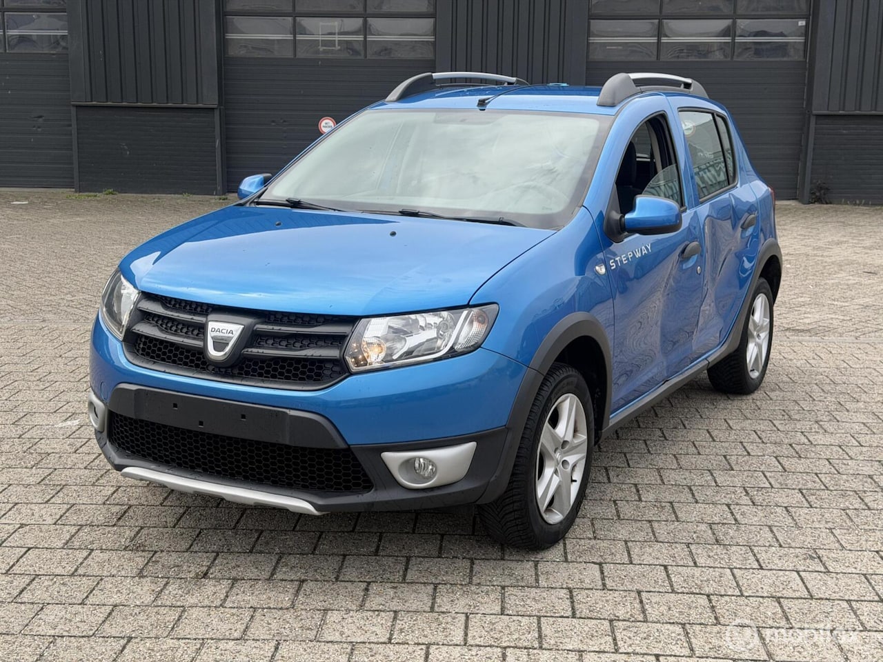 Dacia Sandero - 0.9 Benzine - AutoWereld.nl
