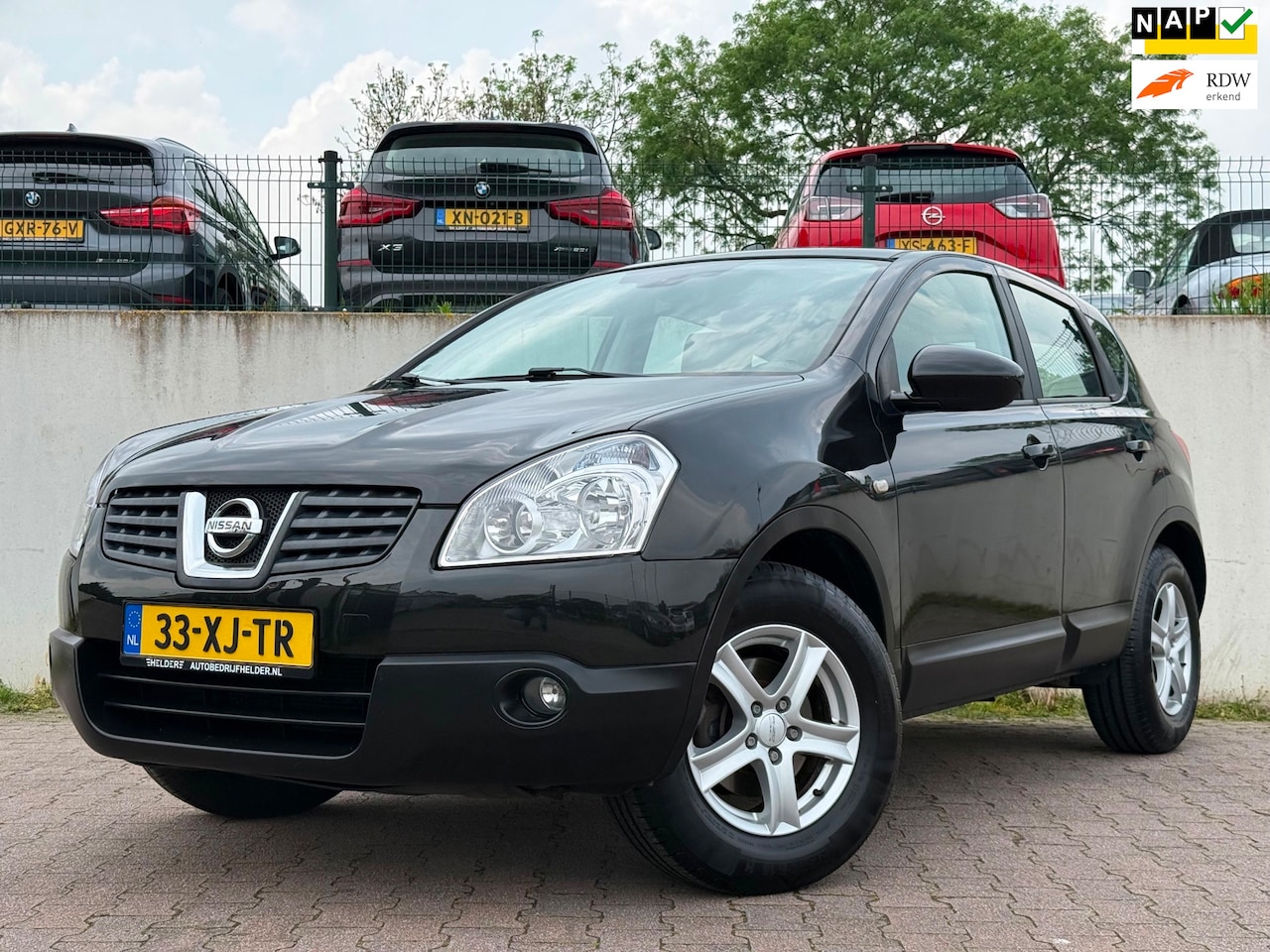 Nissan Qashqai - 1.6 Acenta/CLIMA/PDC/TREKHAAK/142112 KM NAP/NIEUWE APK/ - AutoWereld.nl