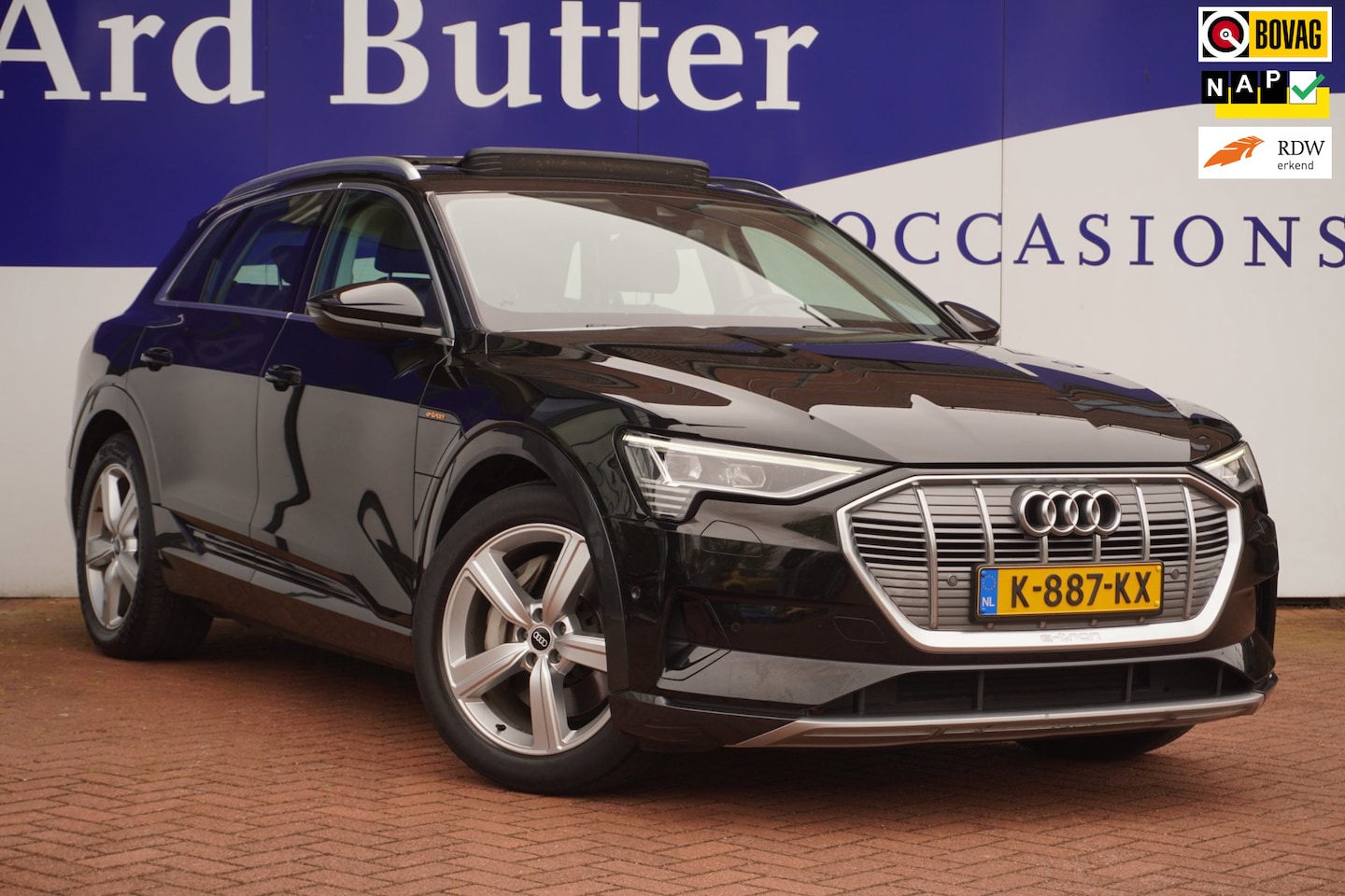 Audi e-tron - 50 quattro Business edition Plus 71 kWh+Volleder+stoel-verw+panodak+Elek-Klep+navi+camera - AutoWereld.nl
