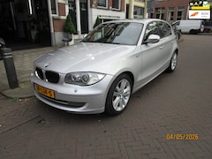 BMW 5-serie - 120i Automaat 5-Drs Airco Leer Navi