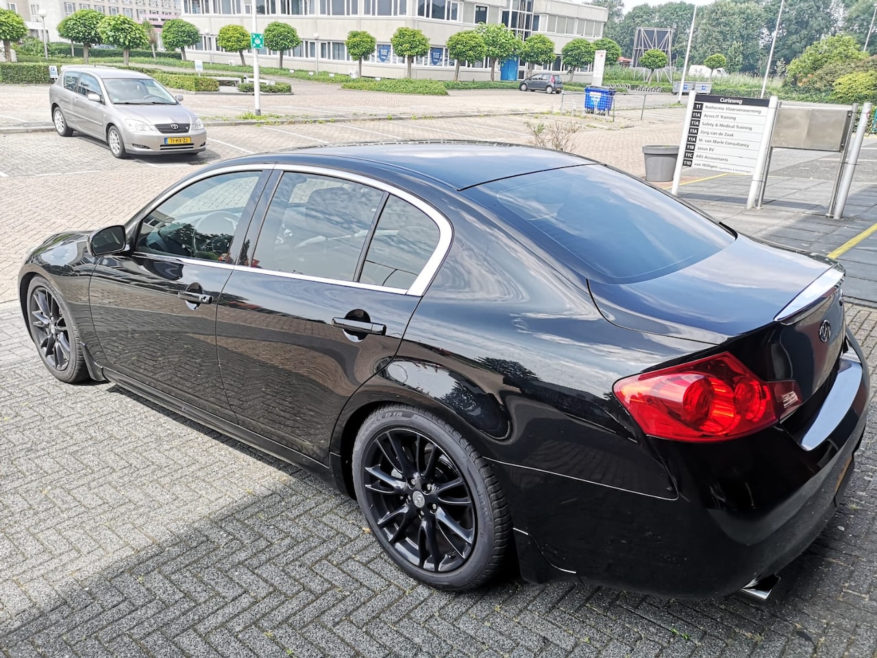 NISSAN INFINITI G35S