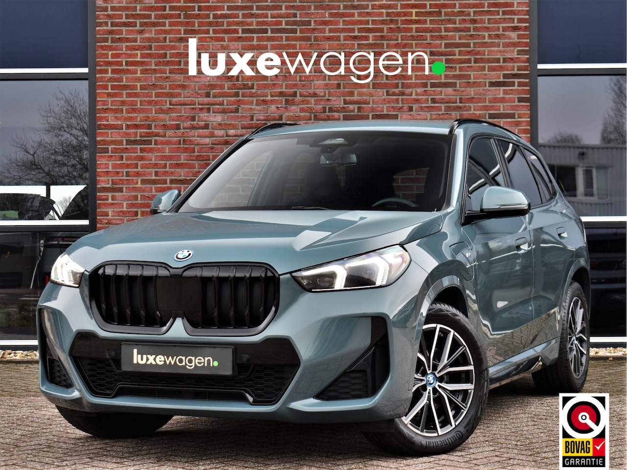 BMW X1 - xDrive25e M-Sport Premium 18inch Leder Camera ACC-voorbereiding - AutoWereld.nl