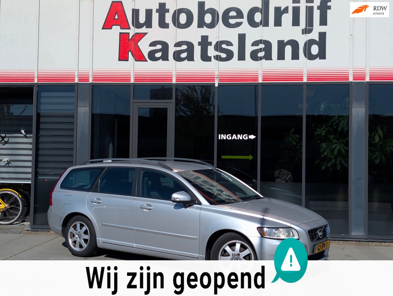 Volvo V50 - 1.6D S/S Momentum - Pdc- Navi - Trekhaak - AutoWereld.nl
