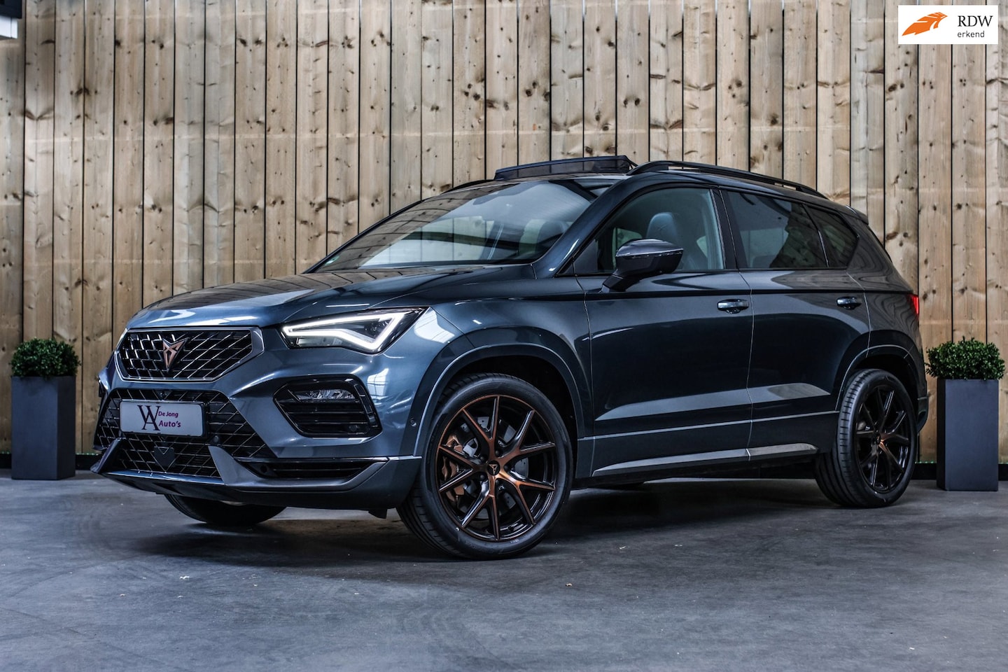CUPRA Ateca - 2.0 TSI 4DRIVE Facelift *Pano*Beats*Kuipstoelen*360 Camera*Keyless* - AutoWereld.nl