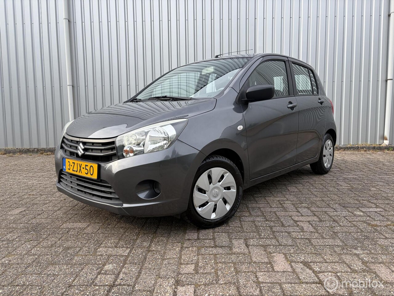 Suzuki Celerio - 1.0 Comfort Airco Bluetooth Nieuwe Apk - AutoWereld.nl