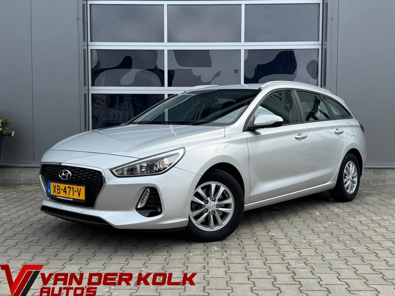 Hyundai i30 Wagon - 1.4 T-GDI Comfort | LED | Camera | Navigatie | Trekhaak | Climate | Cruise - AutoWereld.nl