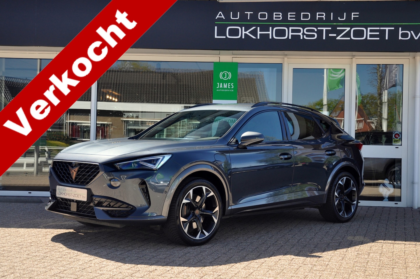 CUPRA Formentor - 1.4 e-Hybrid VZ 245 PK Performance | Topstaat! | 360 Gr Camera | Trekhaak - AutoWereld.nl