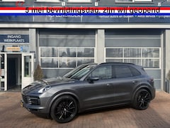 Porsche Cayenne - 3.0 E-Hybrid | Pano | Bose | Luchtvering | Sport-chrono | PDLS | Trekhaak | Stoelverw. voo