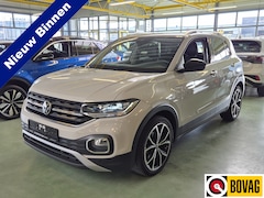 Volkswagen T-Cross - 1.0 TSI Black Style -110pk- Trekhaak | Navi | LED koplampen | Rijklaarprijs incl. 1 jaar B