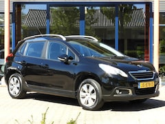 Peugeot 2008 - 1.2 PURETECH 110PK ALLURE stoelverw/trekhaak