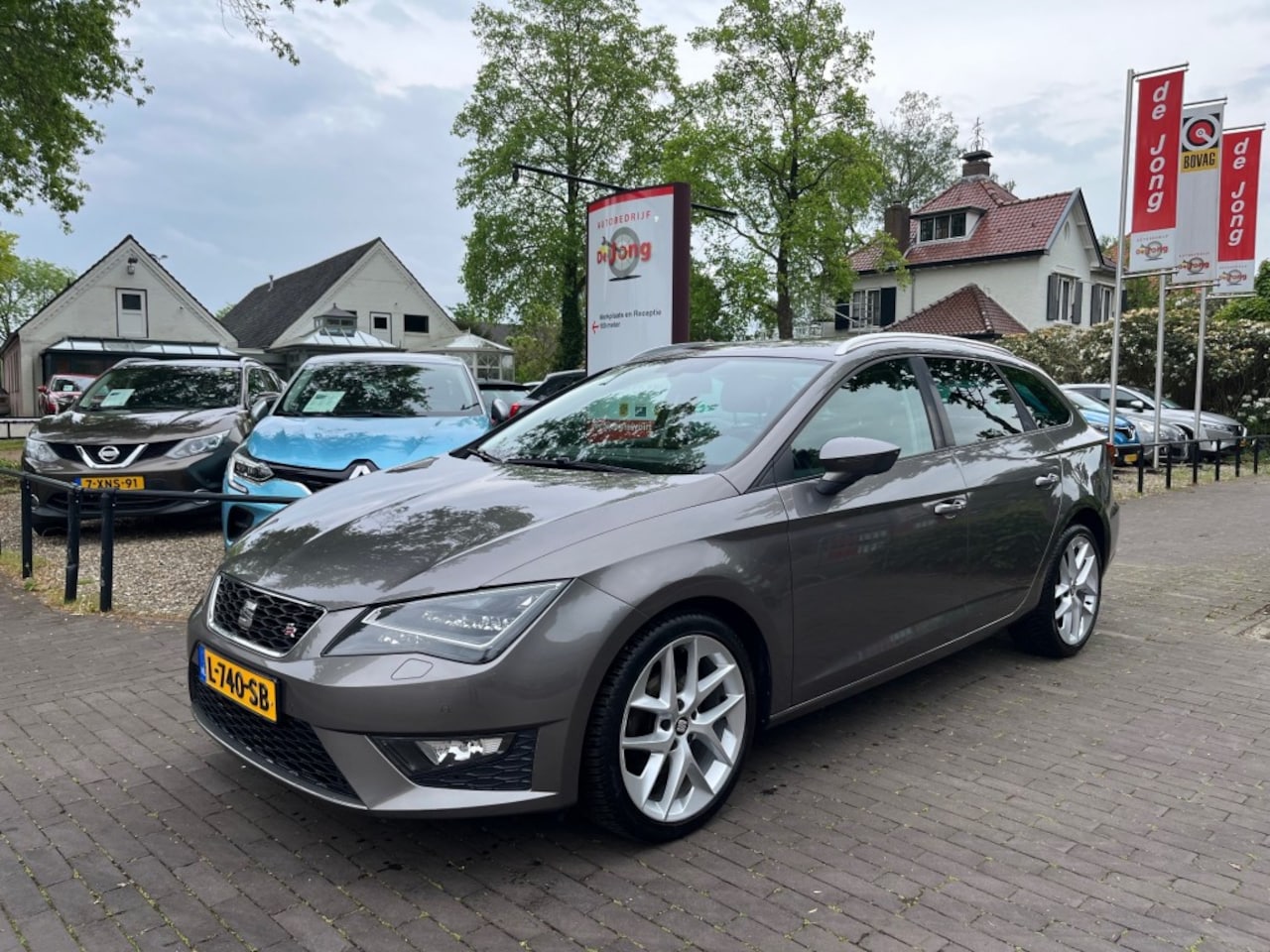 SEAT Leon - ST 1.4 ECOTSI FR 150PK / NAVI / CARPLAY / STOELVERW. / LED / CRUISE CTR. / 18'' LM-VELGEN - AutoWereld.nl