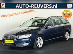 Volvo V70 - 2.0 D4 Nordic / Xenon / Leder / Navi / Trekhaak