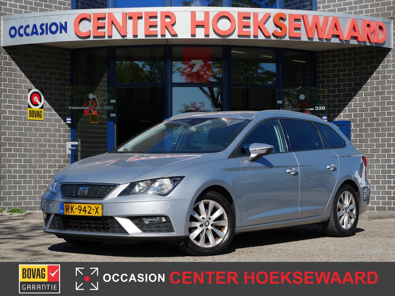 SEAT Leon Sportstourer - 1.0 EcoTSI 115PK Style Business Intense | Carplay/Android | - AutoWereld.nl