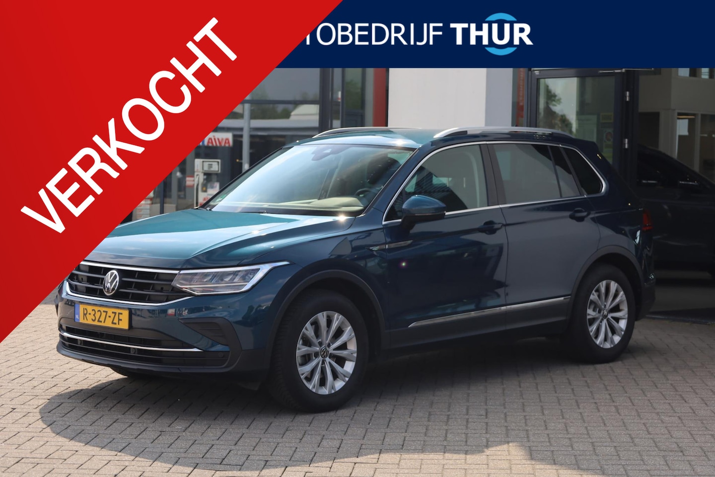 Volkswagen Tiguan - 1.5 TSI Life Business 110KW/150PK DSG, NL auto dealer onderhouden, Trekhaak, Navigatie, el - AutoWereld.nl