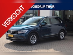 Volkswagen Tiguan - 1.5 TSI Life Business 110KW/150PK DSG, NL auto dealer onderhouden, Trekhaak, Navigatie, el