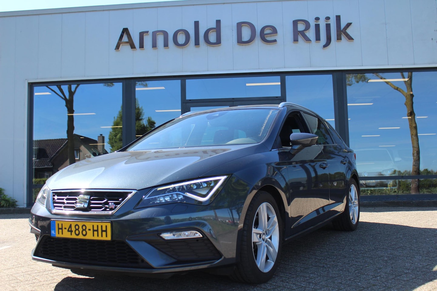 SEAT Leon ST - 1.5 TSI FR Ultimate Edition 1.5 TSI FR Ultimate Edition - AutoWereld.nl