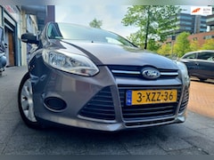 Ford Focus - 1.0 EcoBoost Edition Airco Carplay