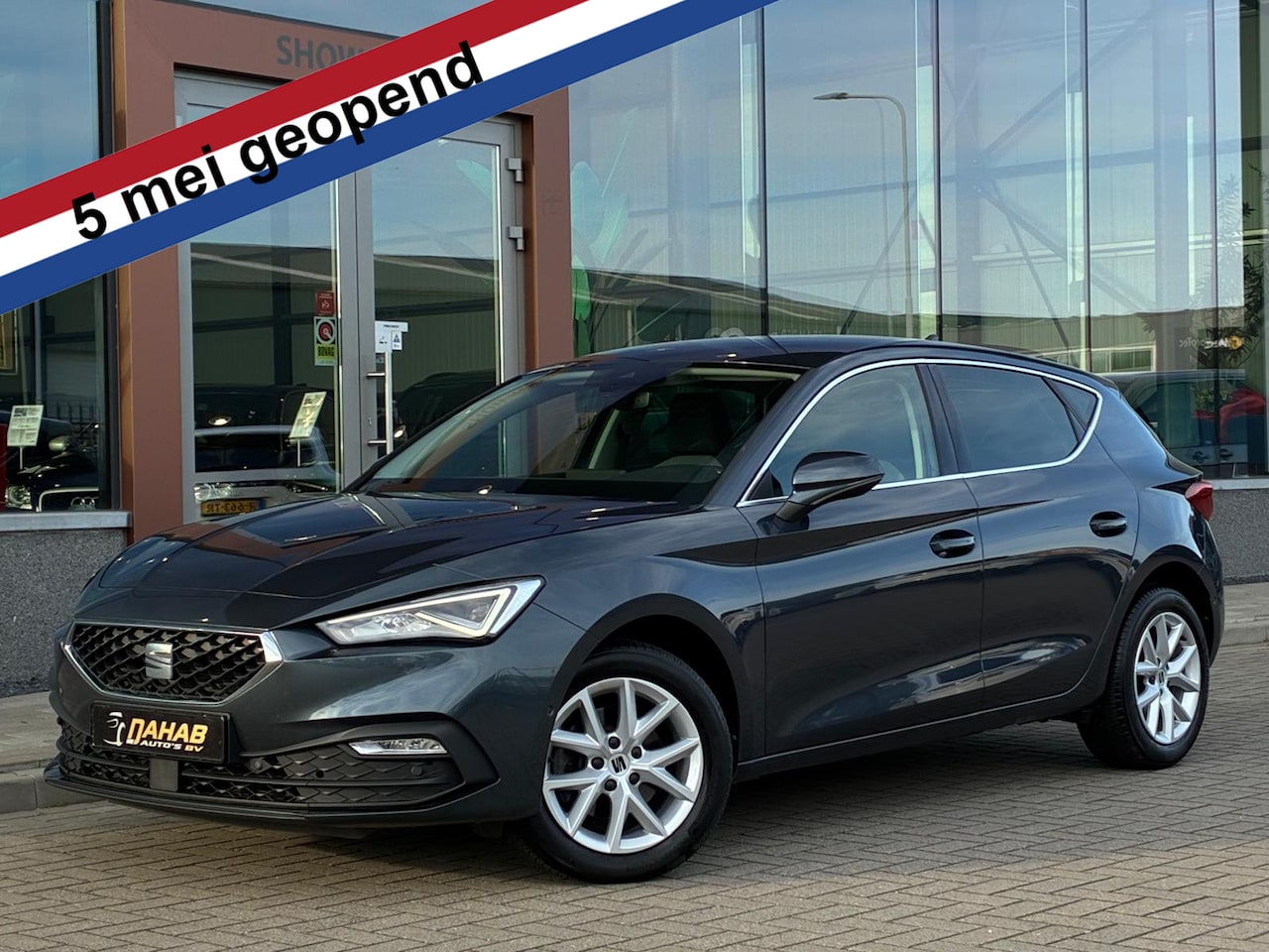 SEAT Leon - 1.5 TSI | ACC | Navi | Stoel/Stuurverwarming | Apple Carplay | Navi | Parkeersensoren V+A - AutoWereld.nl