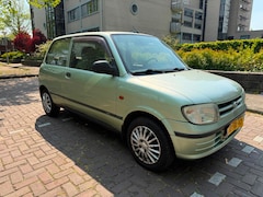Daihatsu Cuore - 1.0-12V XTi AUTOMAAT