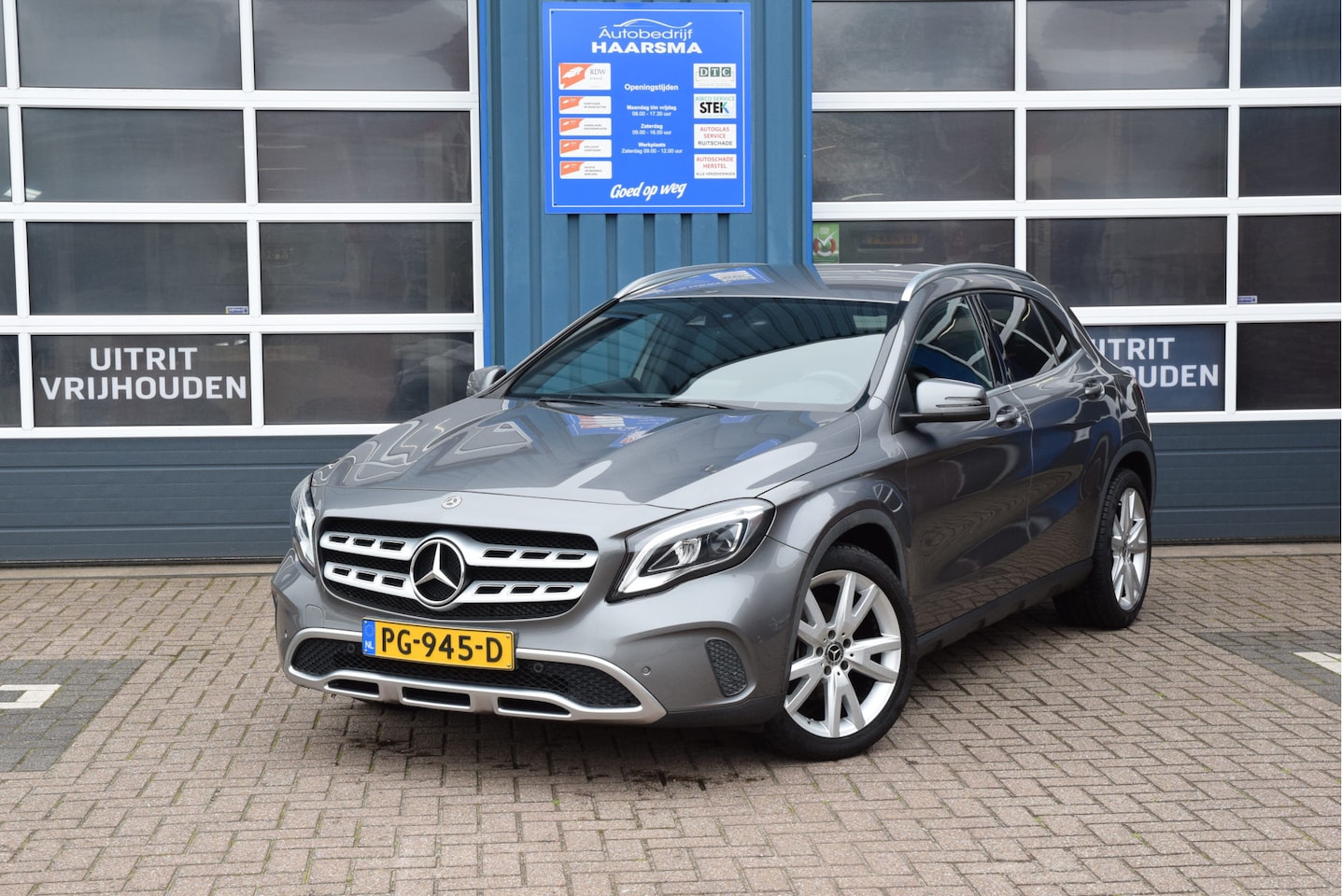 Mercedes-Benz GLA-Klasse - 180 Automaat Navi Cruise-control - AutoWereld.nl