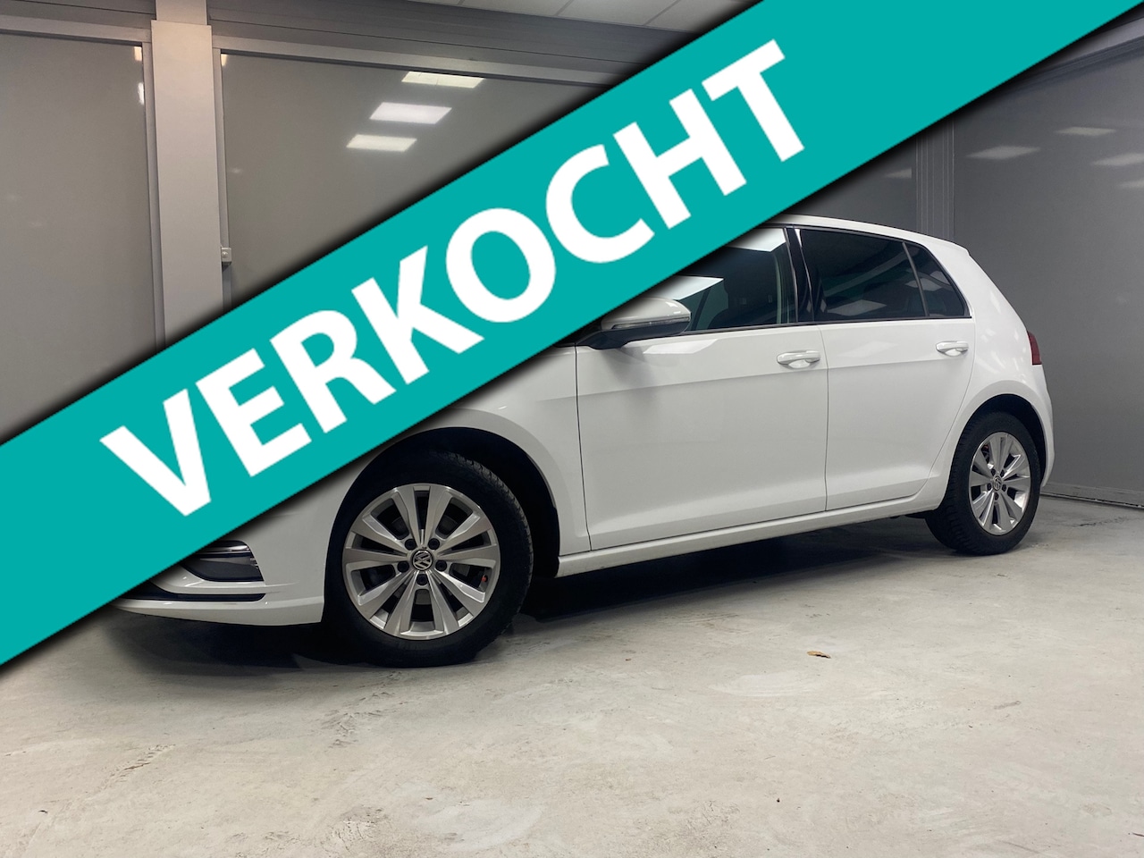 Volkswagen Golf - 1.0 TSI Comfortline | CLIMA | CRUISE | NAVI | LMV | - AutoWereld.nl