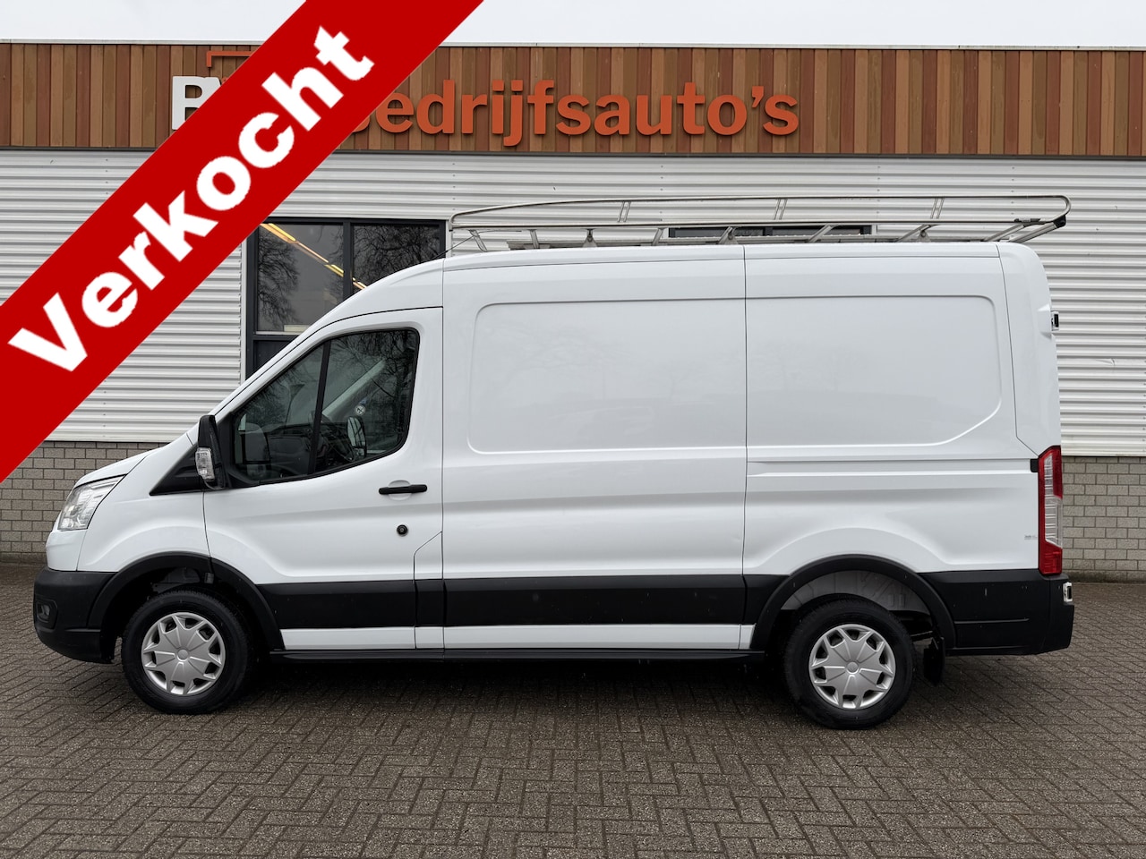 Ford Transit - 310 2.0 TDCI L2H2 Trend / vaste prijs rijklaar € 18.950 ex btw / euro 6 / bpm vrij / lease - AutoWereld.nl