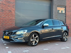 Volvo V60 - 2.4 D6 AWD Plug-In Hybrid R-Design | Navi | Trekhaak | Leder