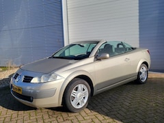 Renault Mégane coupé cabriolet - 1.6-16V APK verlopen