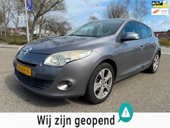 Renault Mégane - 1.4 TCe Expression / foto’s volgen