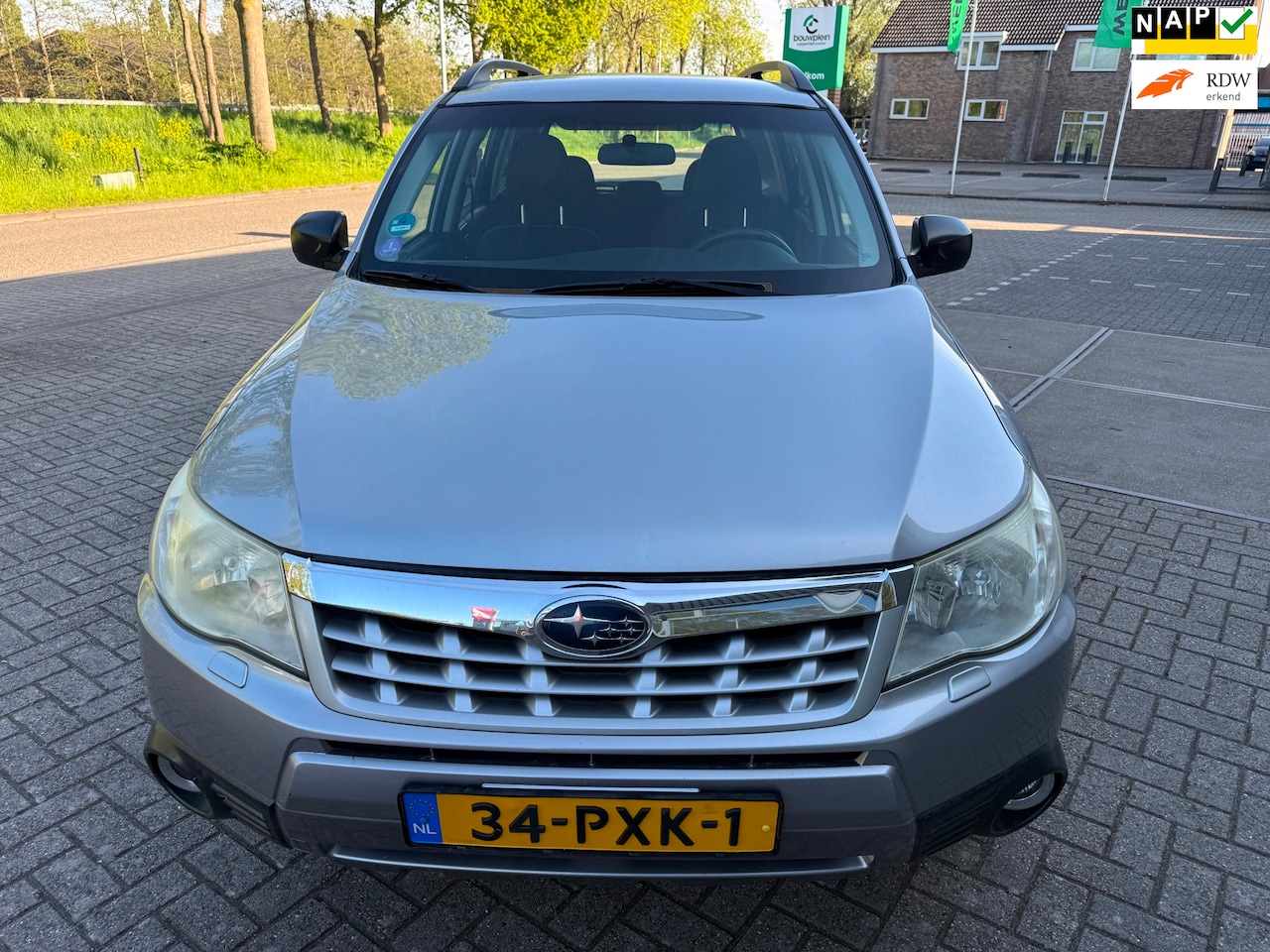 Subaru Forester - 2.0 X Intro 2.0 X Intro ((( rijdt prima ))) - AutoWereld.nl