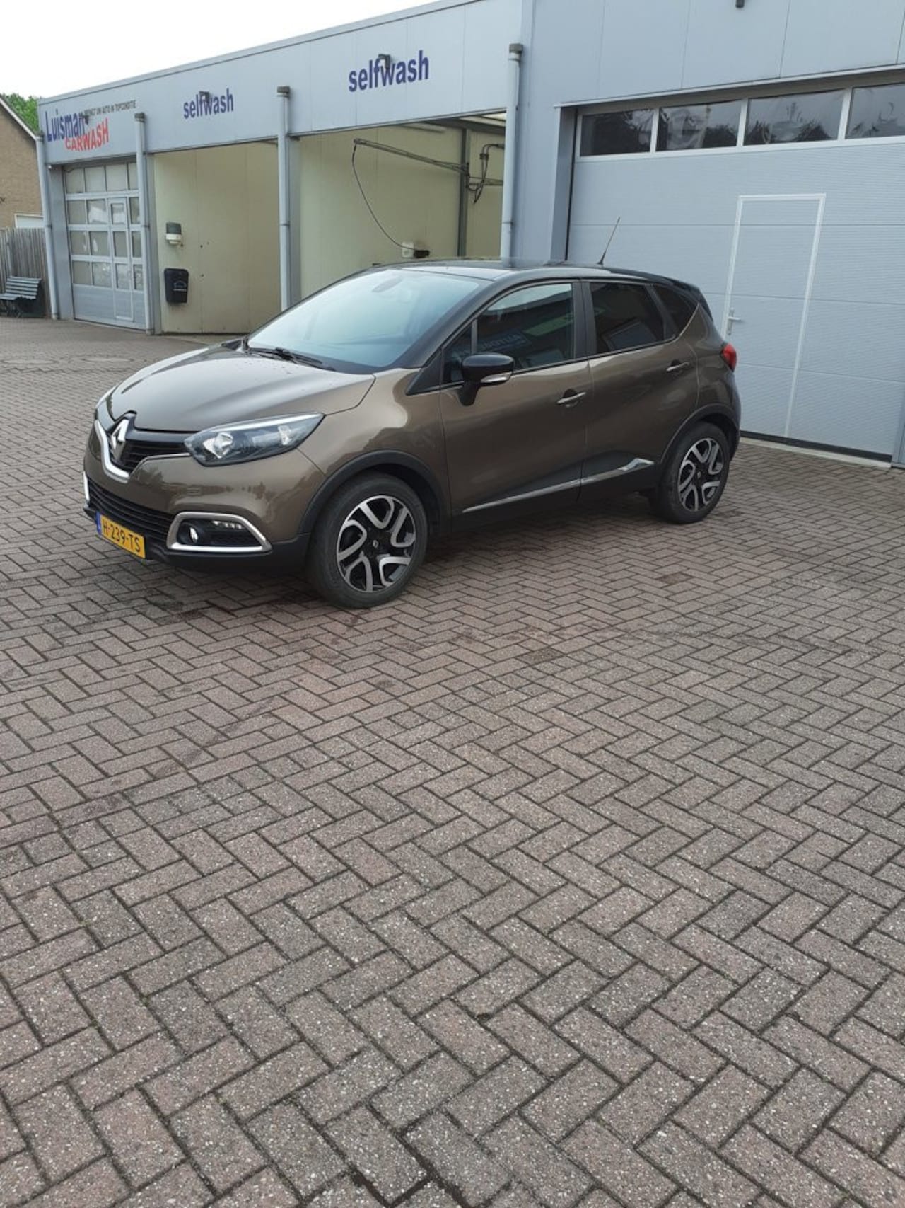 Renault Captur - 0.9 TCe Expression 0.9 TCe Expression - AutoWereld.nl