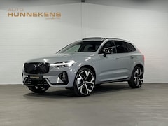 Volvo XC60 - T8 Plug-in AWD Ultra Black Edition Luchtvering | Bowers & Wilkins | Massage | Adapt. Cruis