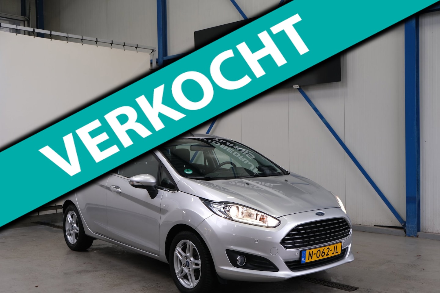 Ford Fiesta - 1.0 EcoBoost Titanium - Airco, PDC, Trekhaak. - AutoWereld.nl