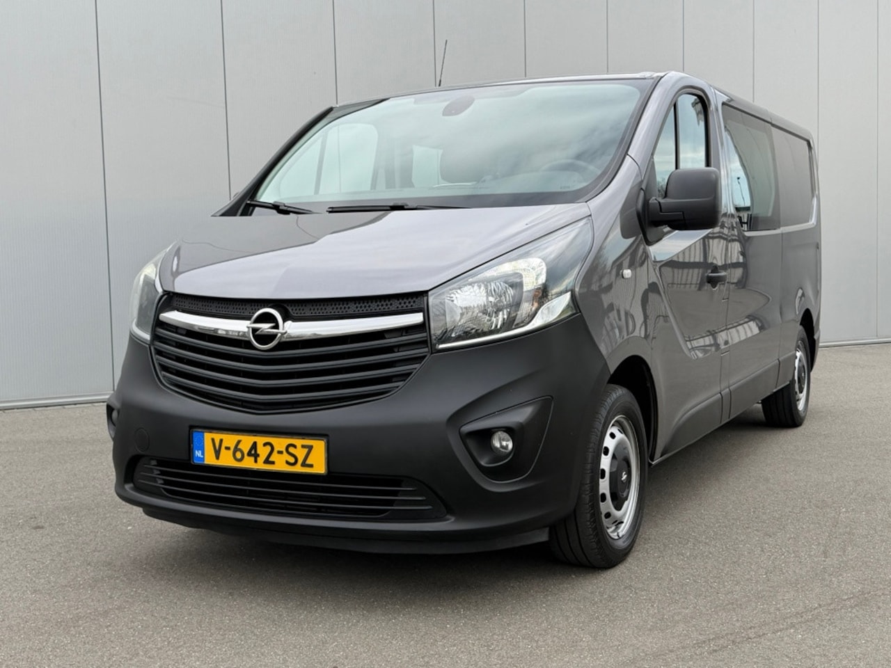 Opel Vivaro - 1.6 CDTI L2H1 DC Edition EcoFlex 1e Eigenaar - AutoWereld.nl