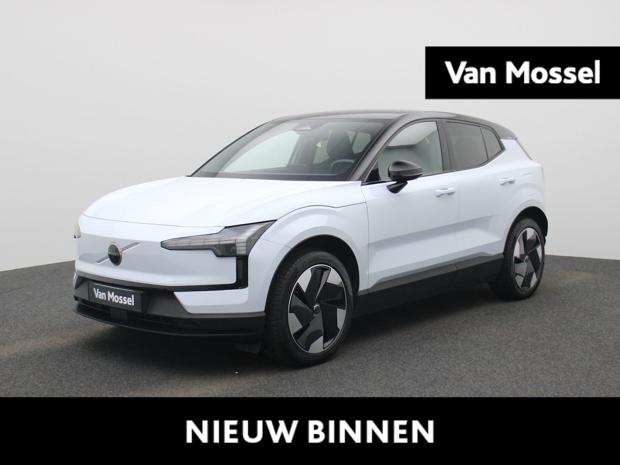 Volvo EX30 - Single Motor Extended Range Plus | Harman & Kardon | Camera | Navigatie |  Apple Carplay/ - AutoWereld.nl