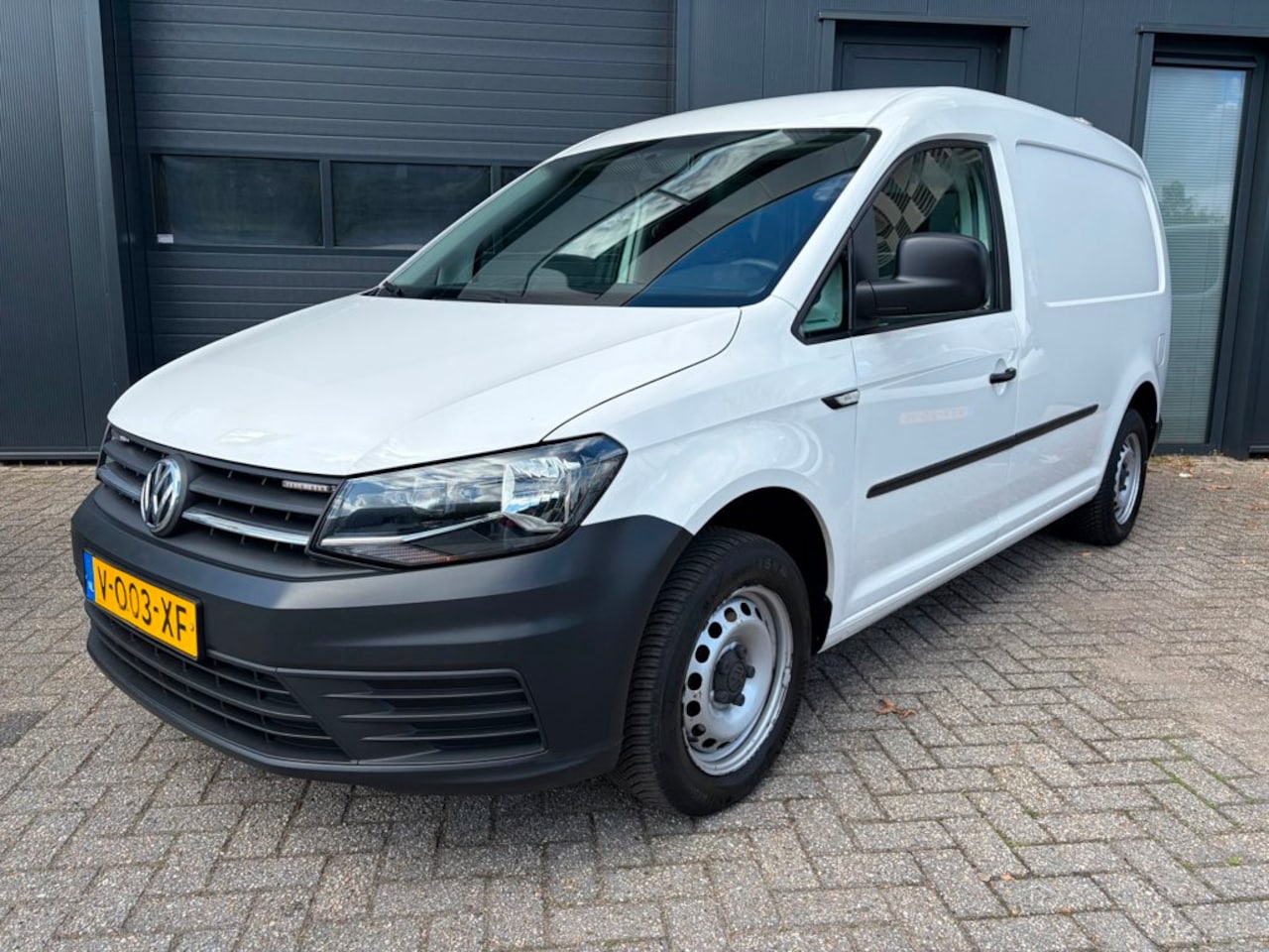 Volkswagen Caddy Maxi - 2.0 TDI L2H1 BMT Trendline, Navi, PDC - AutoWereld.nl
