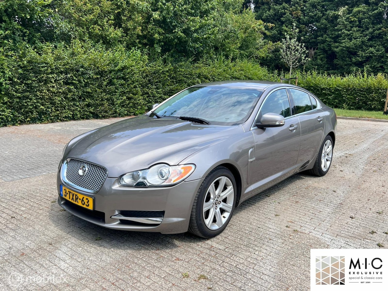 Jaguar XF - 2.7D Executive – Dealeronderhouden & Nieuwe APK! - AutoWereld.nl
