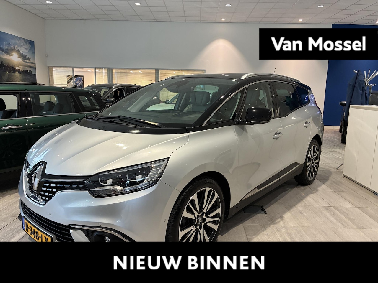 Renault Grand Scénic - 1.3 TCe Initiale Paris 7p. 1.3 TCe Initiale Paris 7p. - AutoWereld.nl