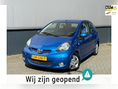 Toyota Aygo - 1.0-12V Dynamic Blue Carplay Pdc Airco Elektrische Ramen Nieuwe Apk
