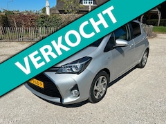 Toyota Yaris - 1.5 Hybrid Luxe automaat