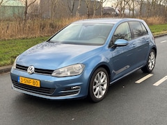 Volkswagen Golf - 1.2 TSI Highline / AIRCO / NAP / NAVI