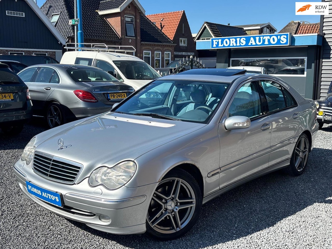 Mercedes-Benz C-klasse - 200 K. Avantgarde|Schuifdak|Cruise|3-2027 APK| - AutoWereld.nl