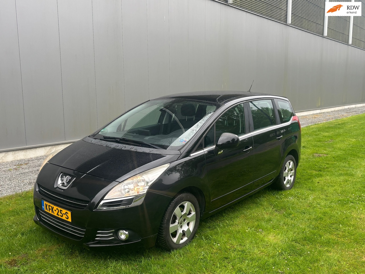 Peugeot 5008 - 1.6 VTi SR 5p.|Navi|Airco|Elek Pakket| - AutoWereld.nl