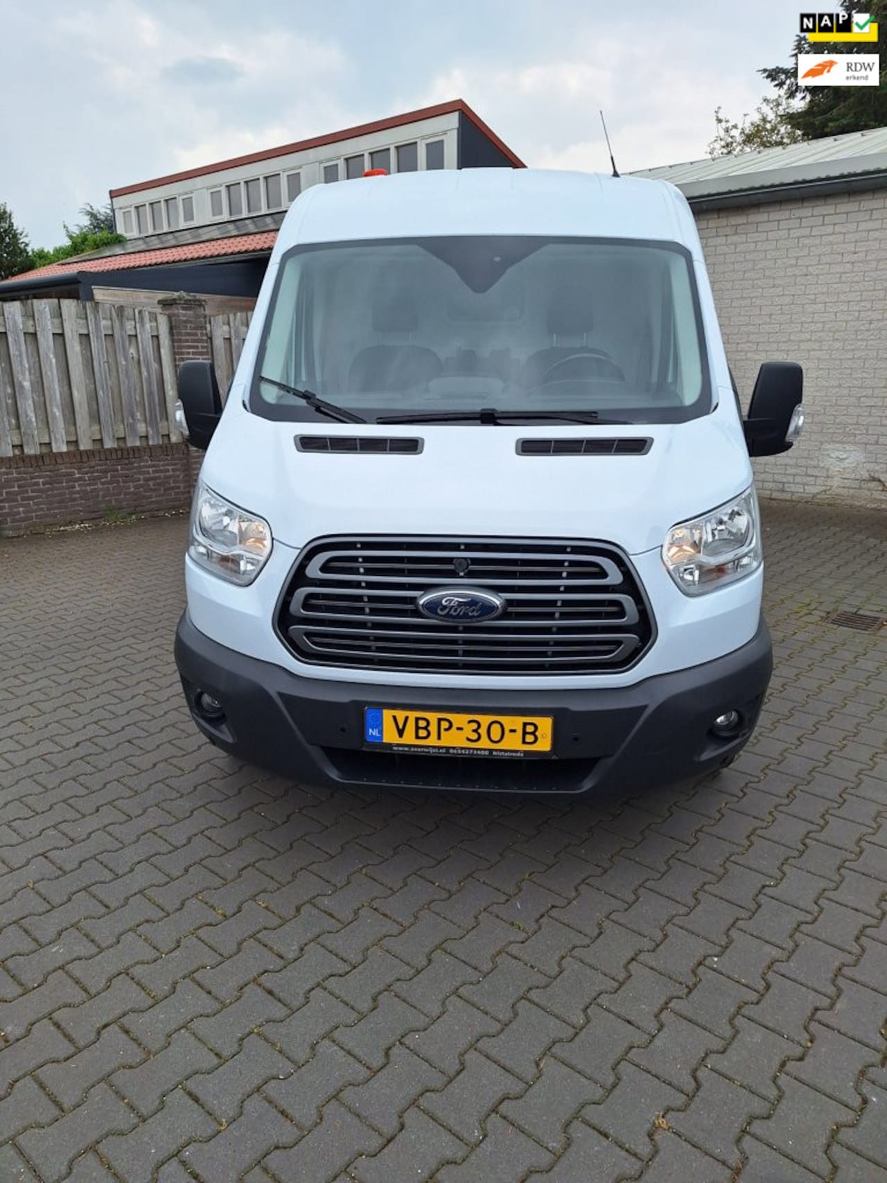 Ford Transit - 350 2.0 TDCI L3H2 Trend 350 2.0 TDCI L3H2 Trend - AutoWereld.nl