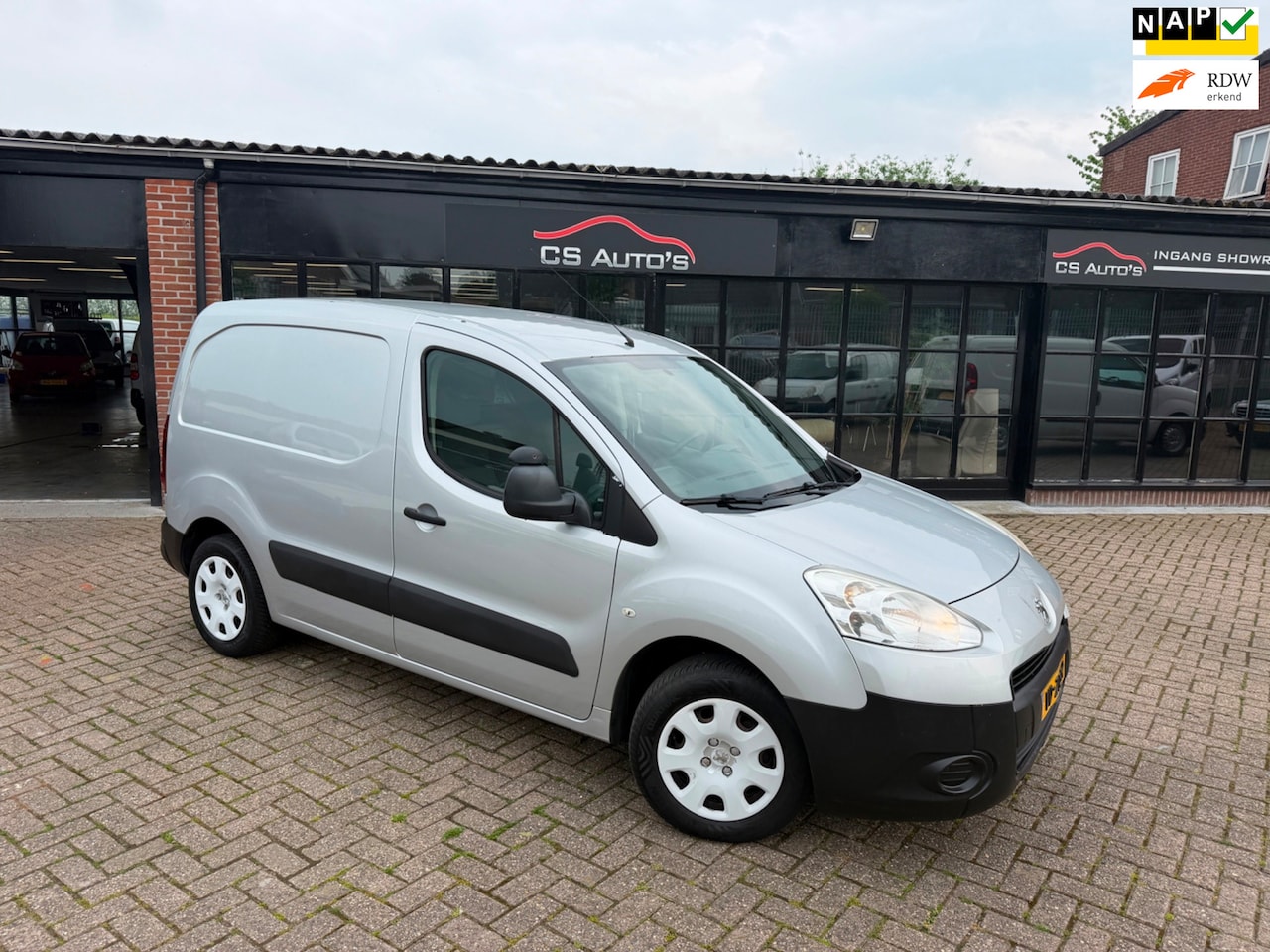 Peugeot Partner - 120 1.6 HDI |1 e eigenaar|volledig dealer onderhouden|lage km stand nap - AutoWereld.nl