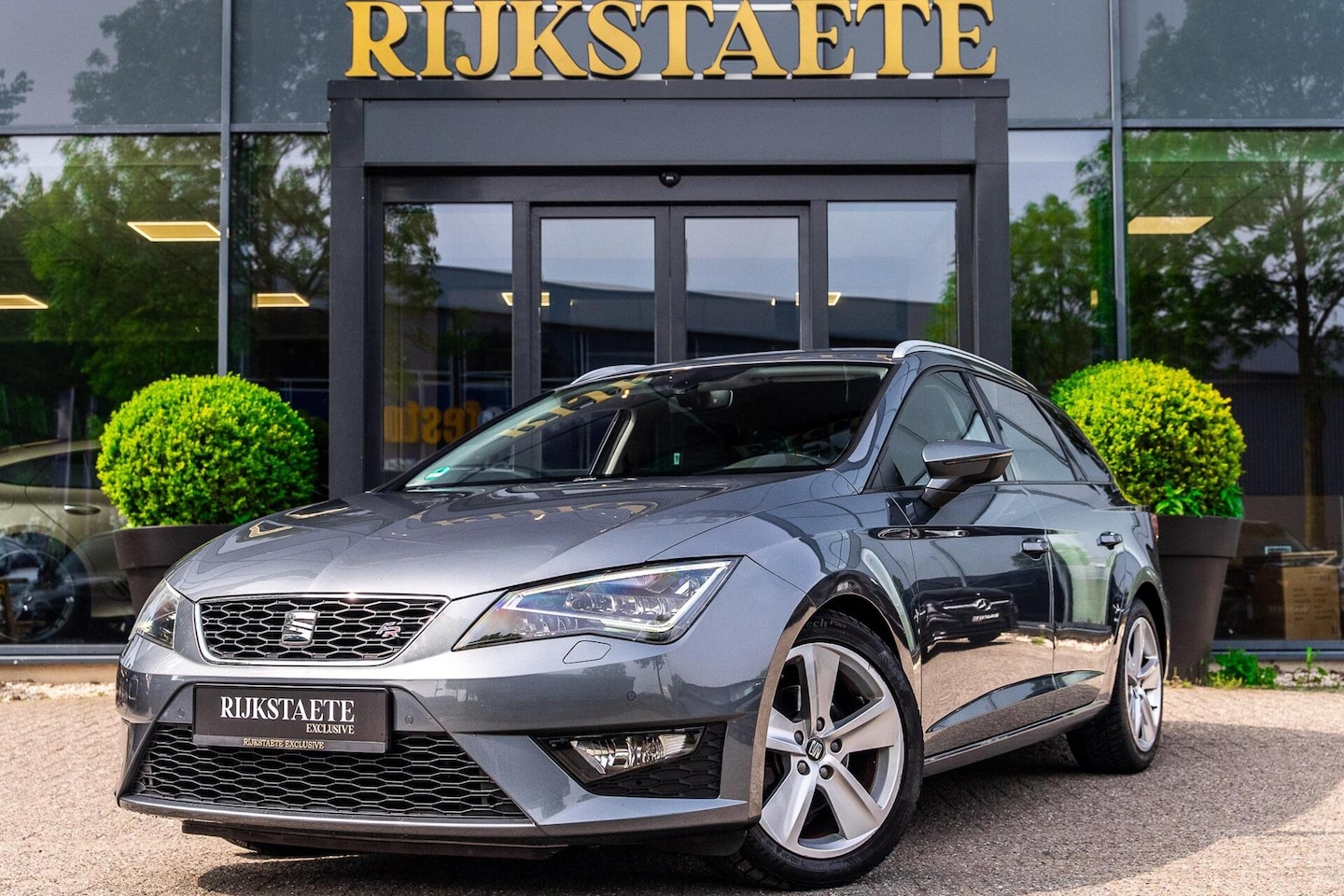 SEAT Leon ST - 1.4 EcoTSI FR|STOELVERW.|17''|BLUETOOTH|NAVI - AutoWereld.nl